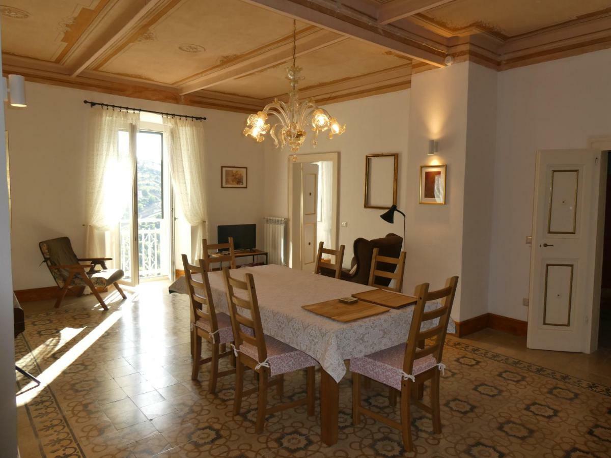 דירות Sonnino Casa Diamanti-Fox 33 Via Guglielmo Marconi מראה חיצוני תמונה