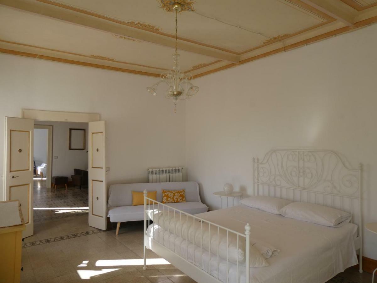 דירות Sonnino Casa Diamanti-Fox 33 Via Guglielmo Marconi מראה חיצוני תמונה