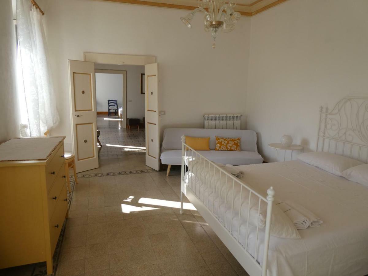 דירות Sonnino Casa Diamanti-Fox 33 Via Guglielmo Marconi מראה חיצוני תמונה